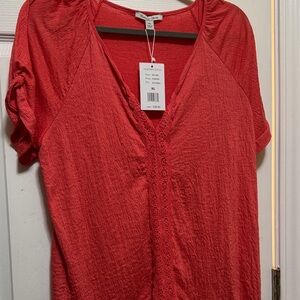 Marisa & Olivia Women's Coral Red V-Neck Short Sleeve Blouse